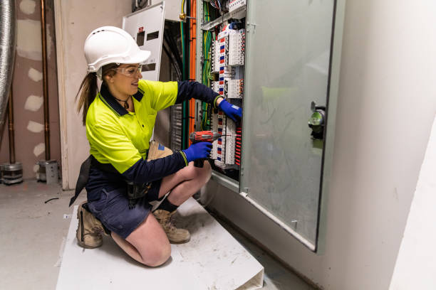 Best Affordable Emergency Electrician  in Goulding, FL